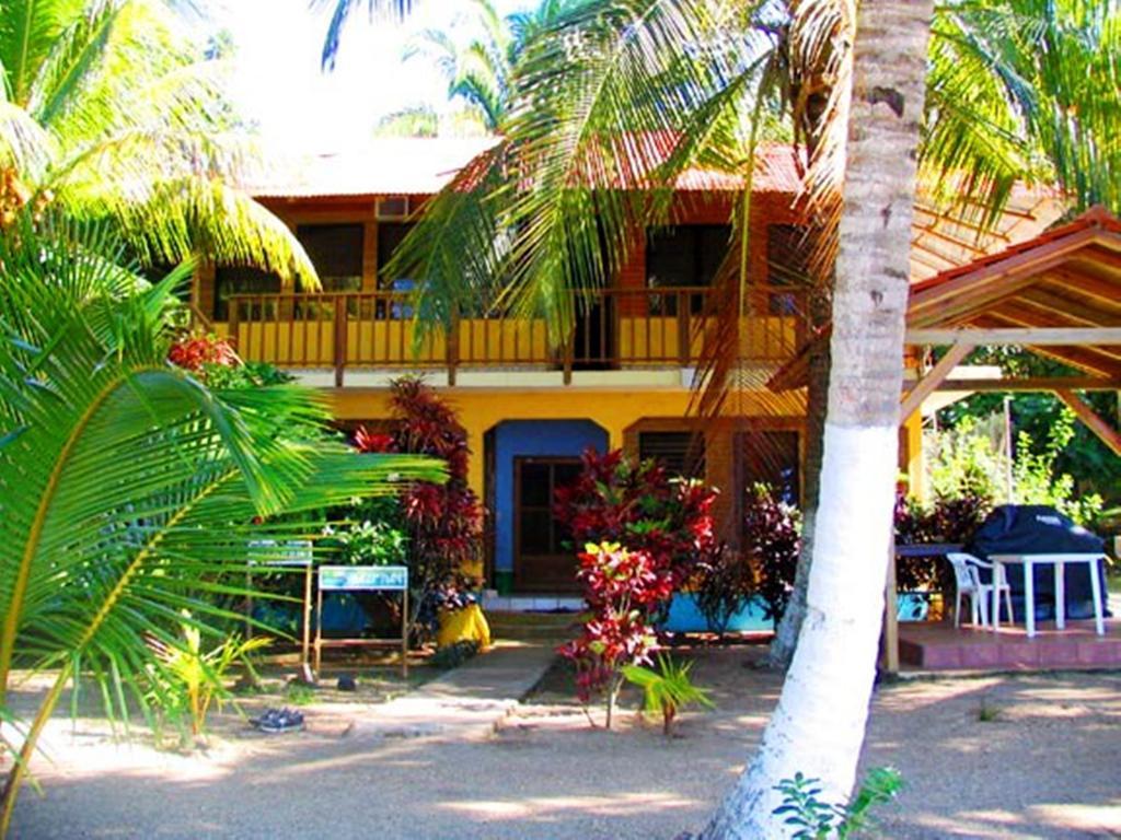 Denny'S Beach Resort Hotel Mariscos Oda fotoğraf