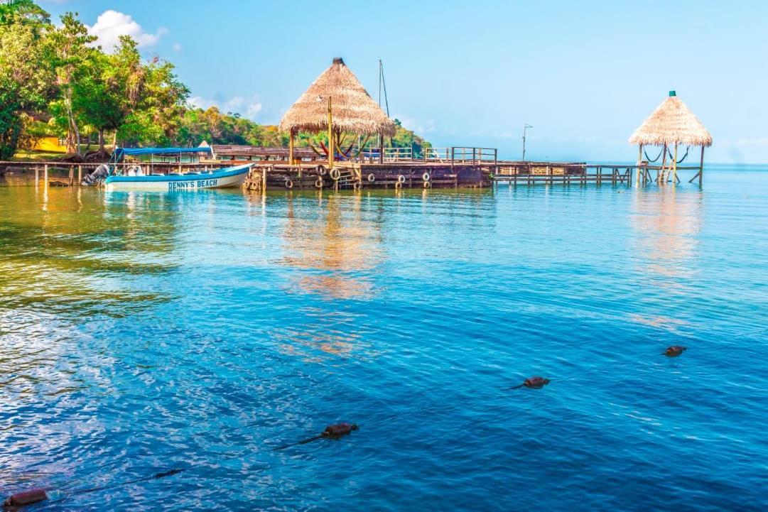 Denny'S Beach Resort Hotel Mariscos Dış mekan fotoğraf